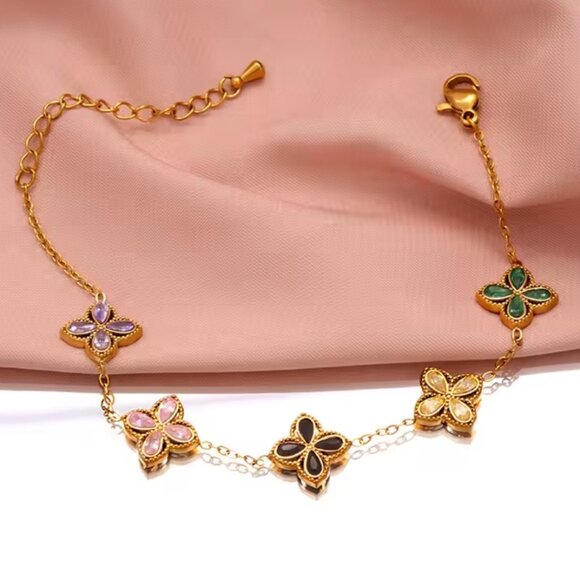 18k gold lucky clover bracelet - Picture 3 of 3